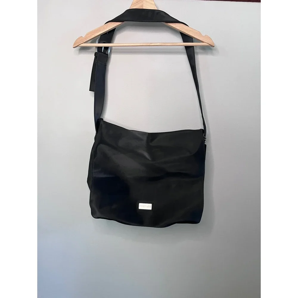 Kenneth Cole Reaction‎ Messenger Bag Black Nylon Crossbody Laptop Satchel Bag